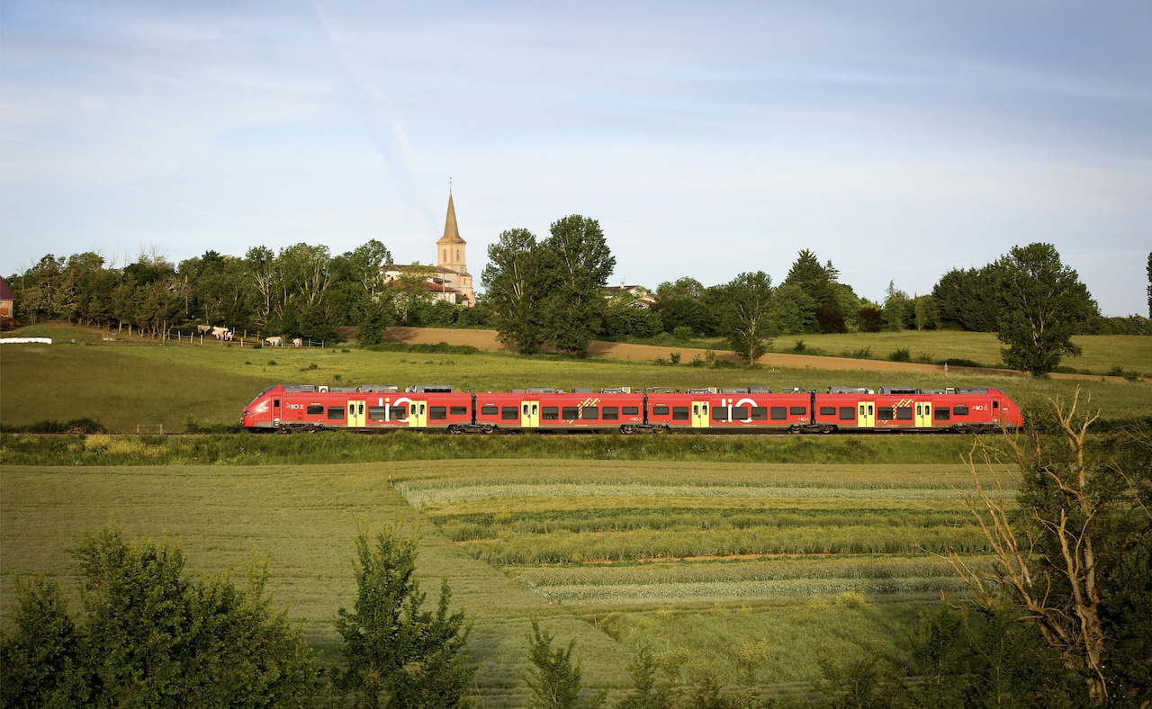 Train liO @ Sébastien Lapeyre / Région Occitanie
